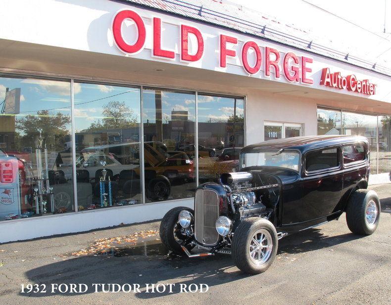 1932 Ford Tudor Street Rod