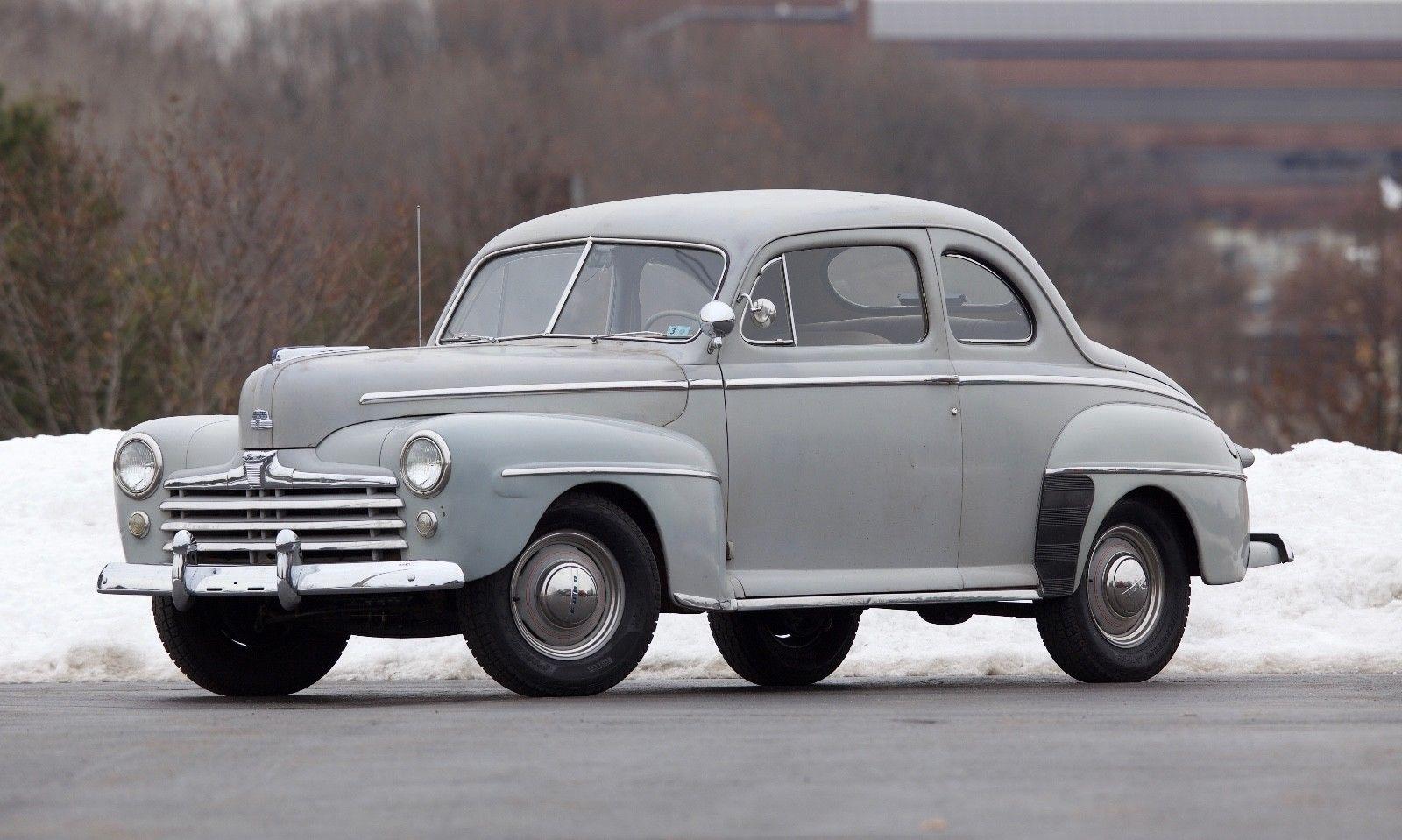 Ford deluxe 1948